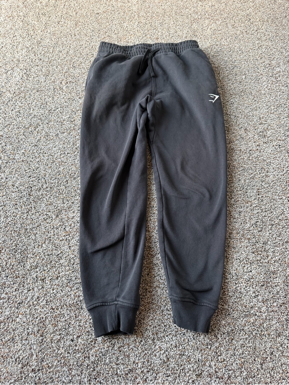Gymshark Black Fleece Jogger Sweatpants Small Embroidered Logo Gym Athletic